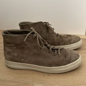 Vince Men’s Suede High Top Leather Sneakers Tan Brown Cream White Natural 10.5